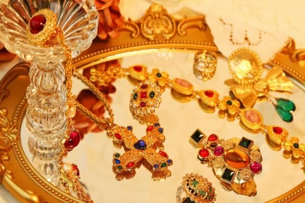 Gold prices may touch Rs 1.3 lakh this Dhanteras, Rs 1.5 lakh by 2026?