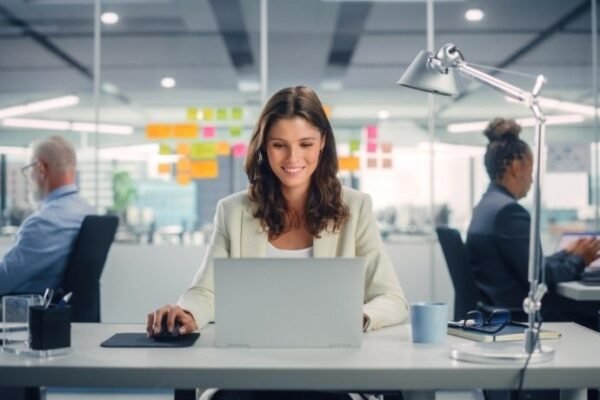 How To Build A Learning Culture That Drives Employee Engagement: An L&D Leader’s Guide