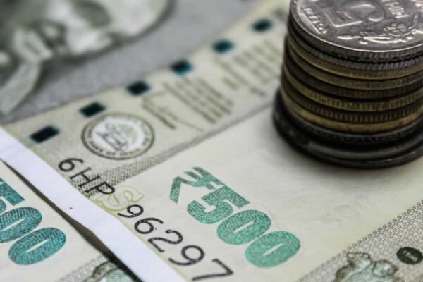 Rupee closes at 88.78/$, ends near record low
