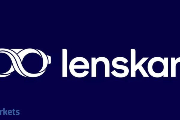 Shankar Sharma sees organised campaign against Lenskart. Explains why it is a steal vs Paytm, Zomato, others