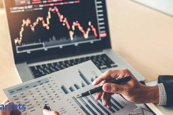 Stallion India, Orient Tech among 10 smallcaps that rallied up to 40% last week. Own any? – Top 10 Smallcap Stocks Rally 18–42% Last Week