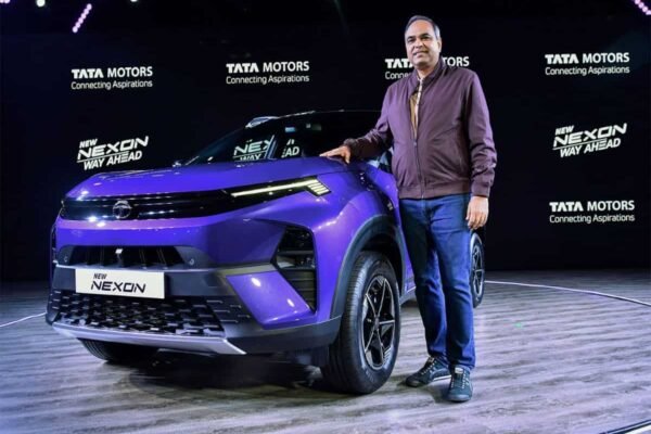 Tata Motors’ passenger vehicles record 10% sales surge in Q2 FY26, EV sales rise 59%