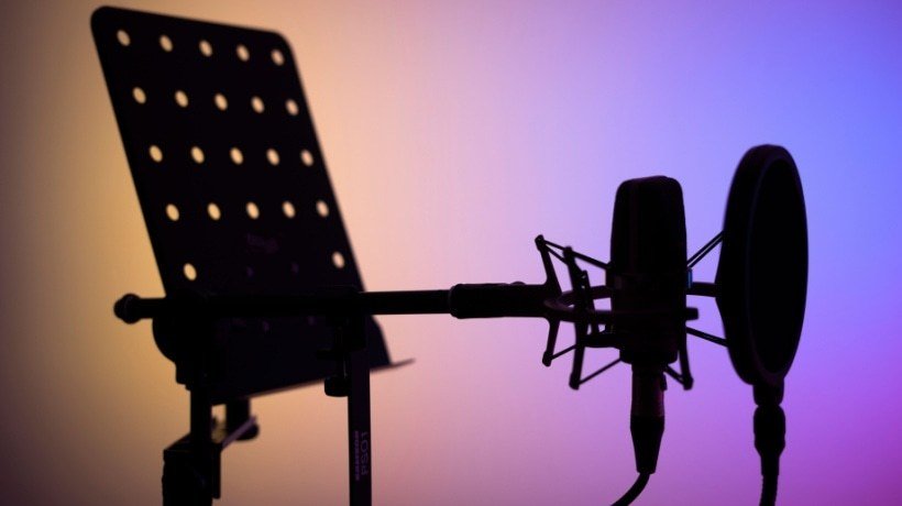 The Power Of Voice: Elevating eLearning Through Voice-Over