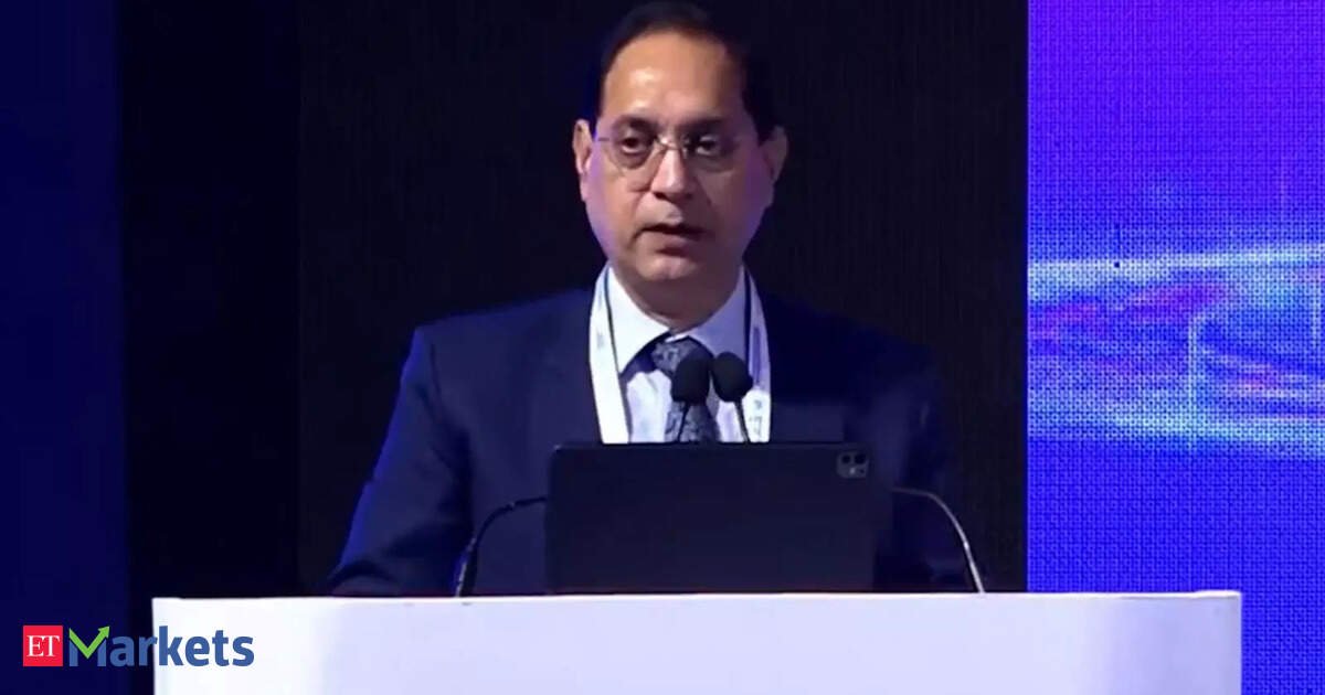 BSE, other capital market stocks zoom up to 11% on supportive F&O commentary by FM, SEBI chairman