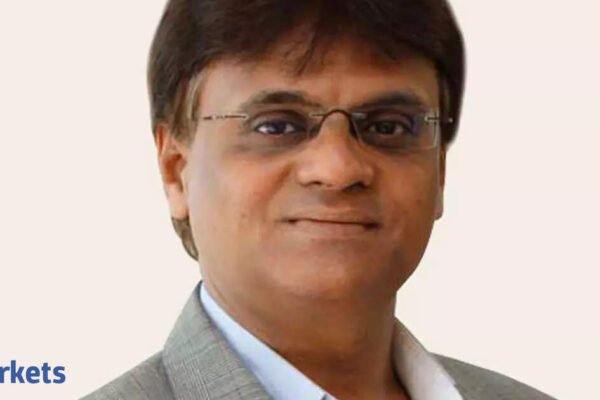 Banking stocks poised for selective rally as sector rotation gains momentum: Deven Choksey