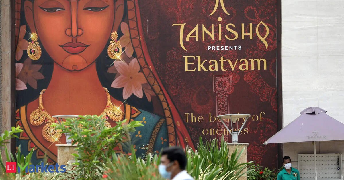 Fewer karats brighten up Tanishq, give Titan lustre