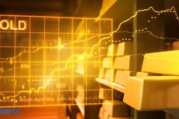 Gold price’s Rs 8,200 surge in 10 days may pose warning signal. What should investors watch now?