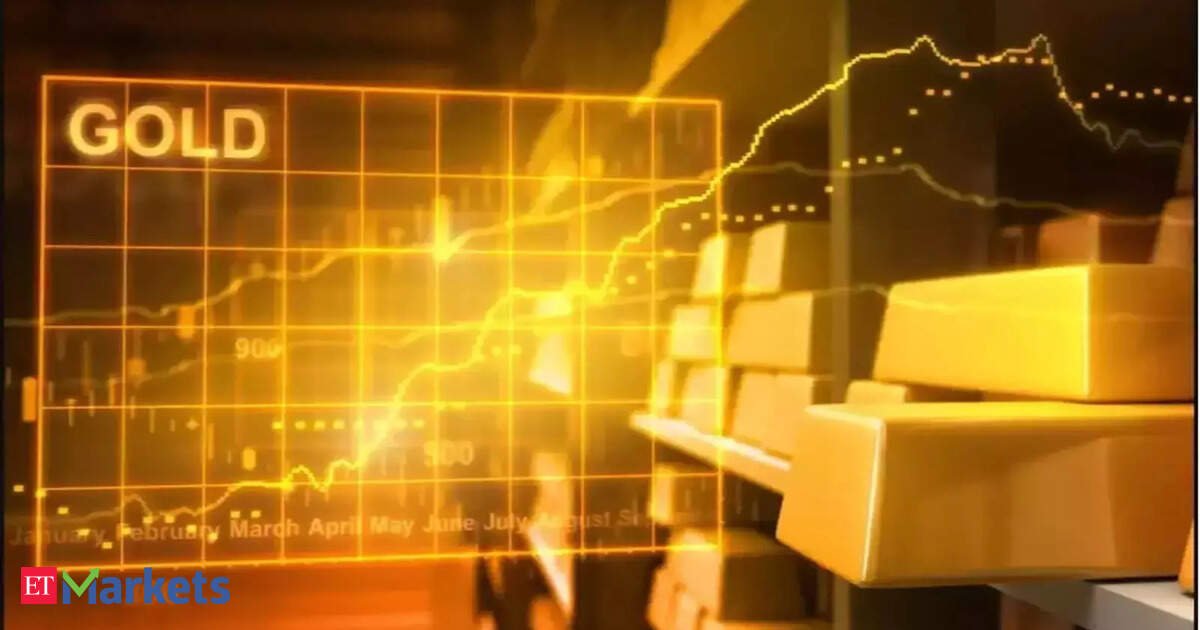 Gold price’s Rs 8,200 surge in 10 days may pose warning signal. What should investors watch now?