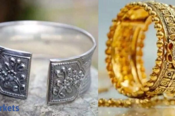 Gold, silver shine again as prices rebound after two-week lull