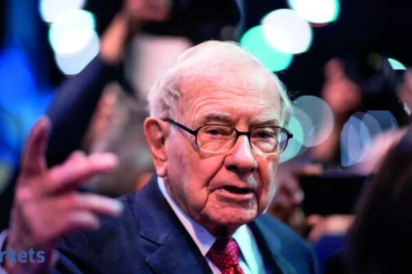 ‘I am going quiet’: Warren Buffett says will no longer write annual letters in a poignant note filled with grace