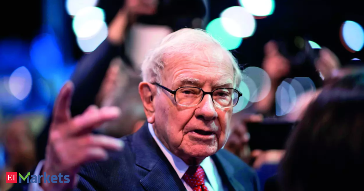 ‘I am going quiet’: Warren Buffett says will no longer write annual letters in a poignant note filled with grace