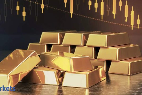 Investors should exit ‘unregulated’ digital gold: Analysts