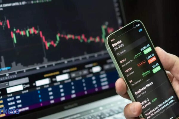 Jubilant FoodWorks jumps 9% as Domino’s operator serves piping-hot Q2 performance with 190% PAT surge