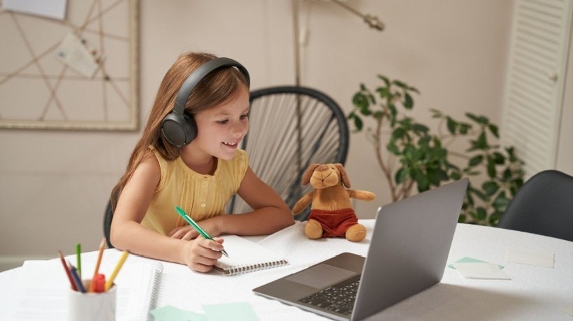 Know Your Audience: Choosing eLearning Content Providers By Customer Type