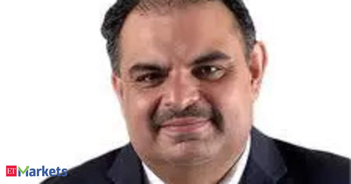 Parag Thakkar says HDFC, ICICI offer better risk-reward than high-yield lenders