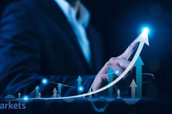 Positive Breakout: These 9 stocks cross above their 200 DMAs – Upside Ahead?