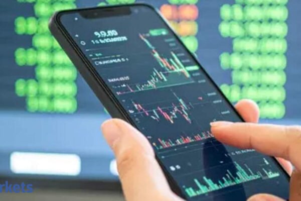 Rs 7,000 crore boom! Groww, Lenskart among 7 newly-listed firms to see shareholder lock-in end in December