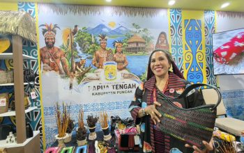 Batik Kabupaten Puncak Tampil di Kriyanusa 2026, Angkat Identitas Budaya Papua Tengah
