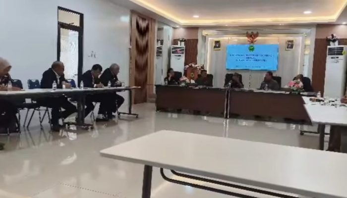 PERADIN (Perkumpulan Advokat Indonesia) menertibkan Anggota dengan Pembekuan BAS ADVOKAT dan Blacklist e-Cour
